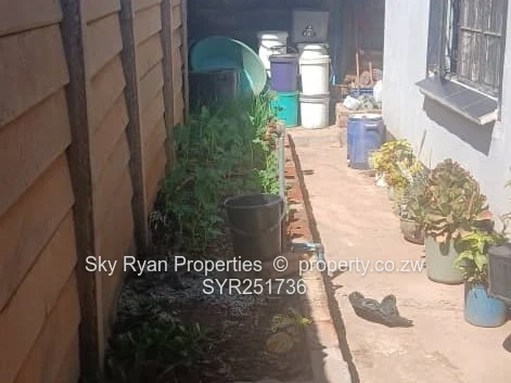 Kuwadzana 1 House For Sale