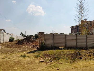 2 Bedroom Flat & Apartment