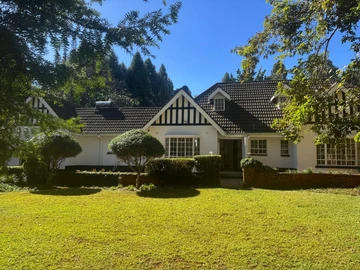 Greystone Park House To Let
