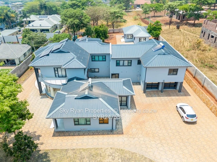 Gletwin House For Sale