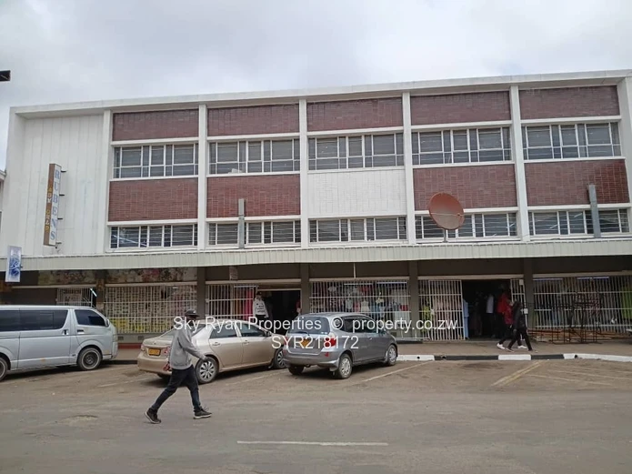Kwekwe Co,Mmercial Building For Sale