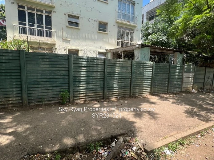 Harare Cbd Block Flat For Sale