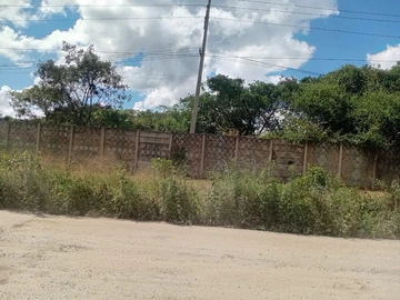 Commercial & Industrial Land