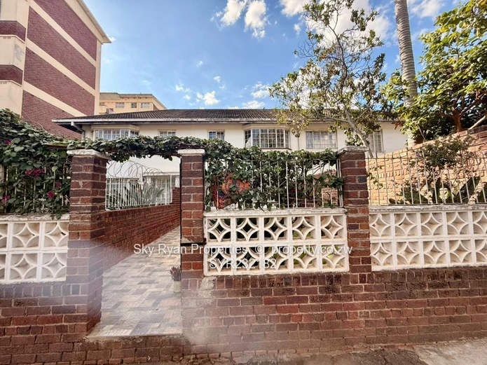 Duplex Garden Flat to let 