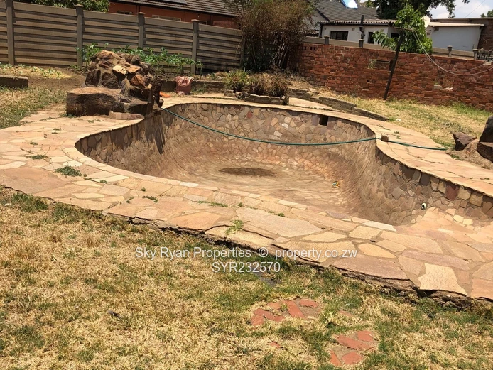 Ashdown Park House For Sale