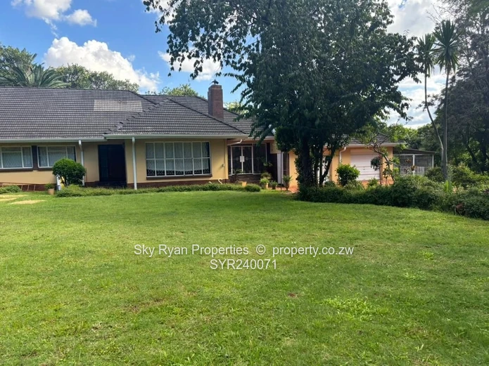 Highlands House To Let