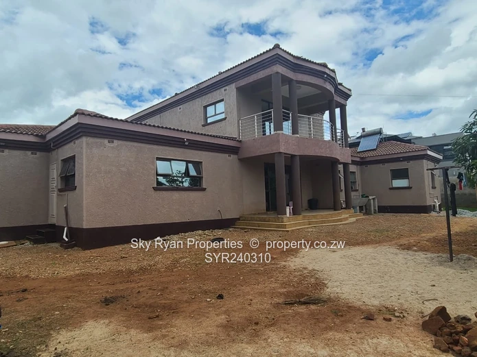 Gletwin Double Storey For Sale