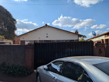 Kuwadzana House To Let Newly Renovated 