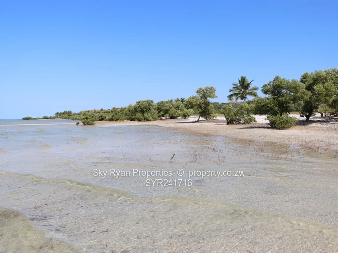 Villanculos Beach, Mozambique Property For Sale