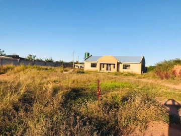 Commercial & Industrial Land