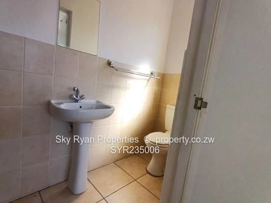 South Africa, Bloubosrand Flat For Sale