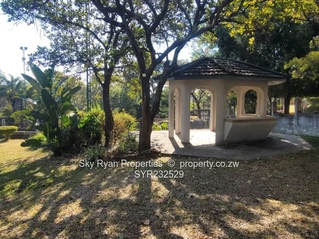 Glen Lorne , Folyjonh Double Storey For Sale