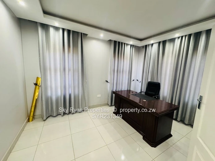 Sandton Phase 1 House For Sale (Sole Mandate)