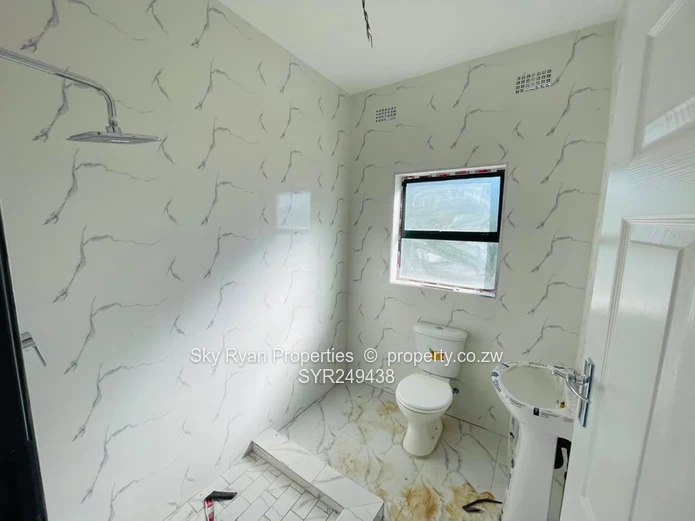 Avondale West Duplex Flat To Let