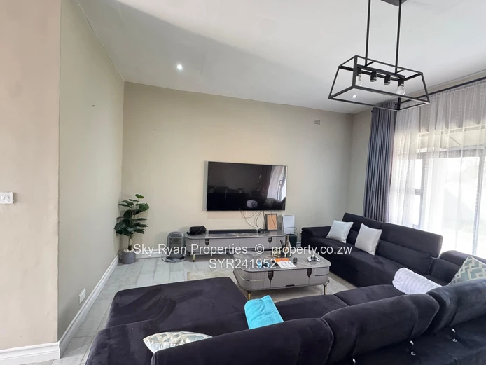 Greendale Peakwood Village House For Sale