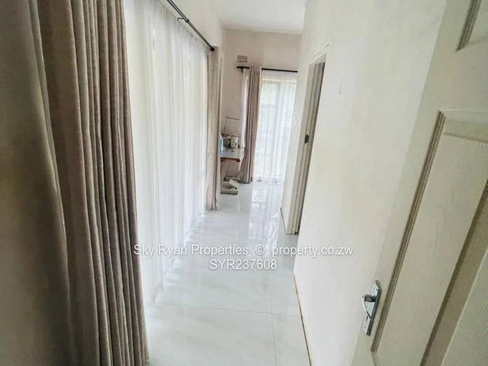 Glen Lorne Mothercare Double Storey For Sale