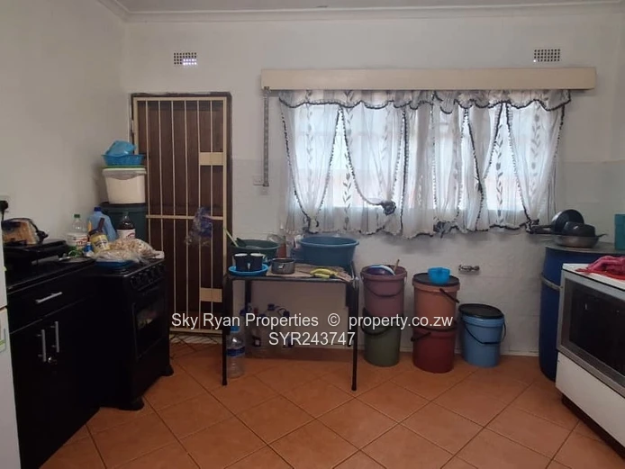 Kuwadzana  3 House For Sale 