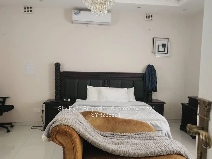 Monavale Property For Sale