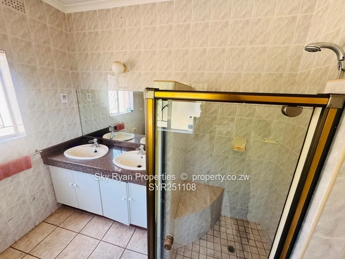 BEDROOM HOUSE TO LET AS OFFICES in mt pleasant 
