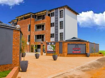 2 Bedroom Flat & Apartment