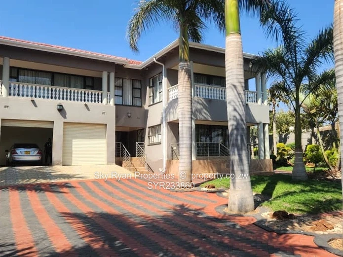 Borrowdale Pomona Double Storey For Sale