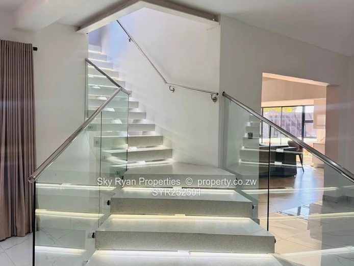 Borrowdale Helensvale House For Sale