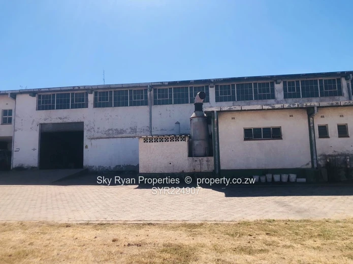 Commercial property in Msasa for sale