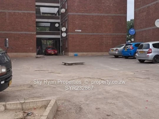 Waneka 2 Bed Flat For Sale