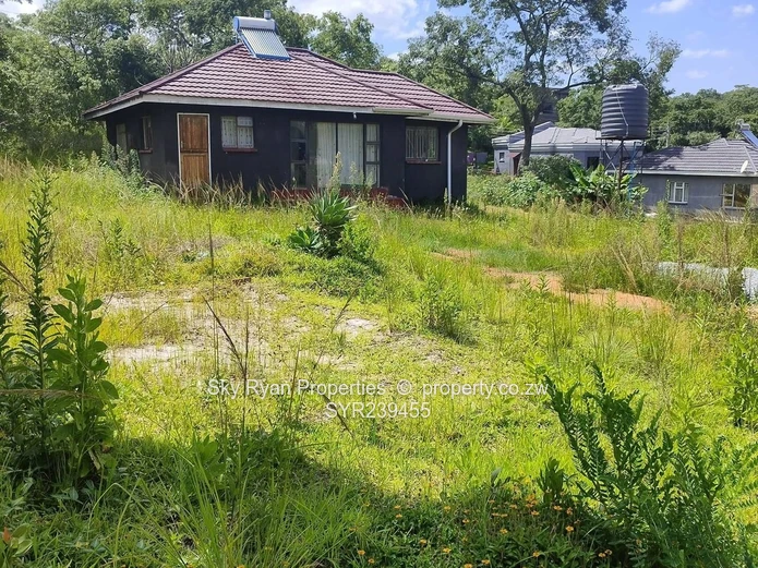 Borrowdale, Carrick Creagh Estate Stand For Sale