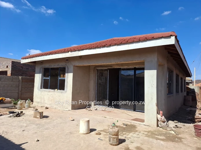 Grace Lands, Warren Park D House For Sale
