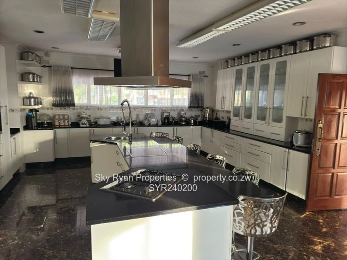 Chishawasha, Gletwyn House For Sale