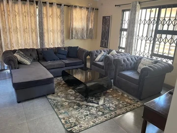 3 Bedroom Flat & Apartment