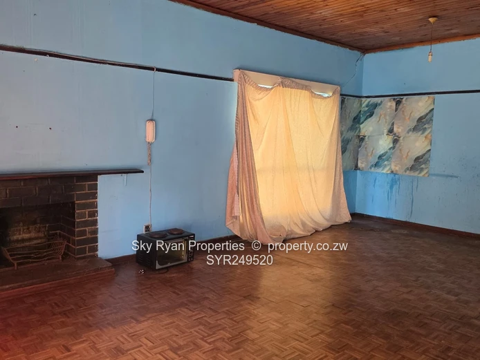 Golden Oldie Marlbrough House For Sale