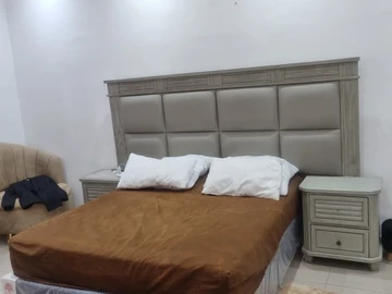 9 Bedroom House
