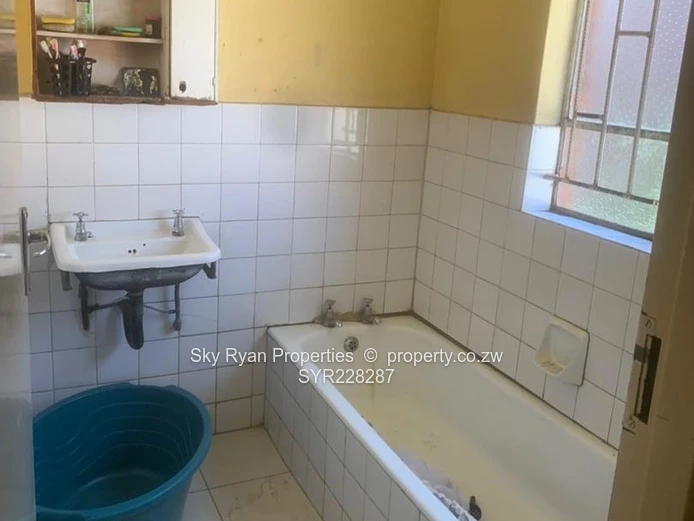 Mabelreign 2-Bedroom Flat for Rent 