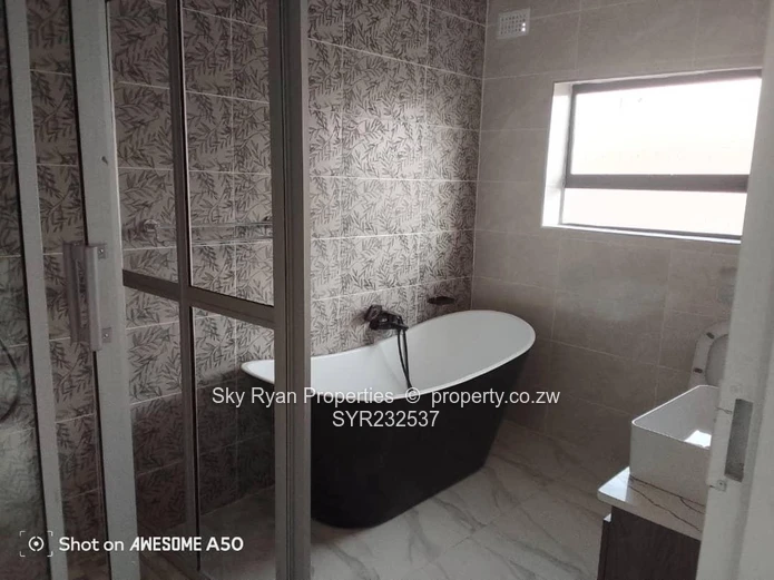 Nyeredzi Ridge House For Sale