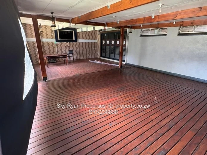 Gunhill Coffee Shop To Let