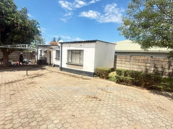 Avondale West Corner House For Sale
