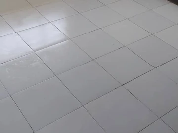 2 Bedroom Flat & Apartment