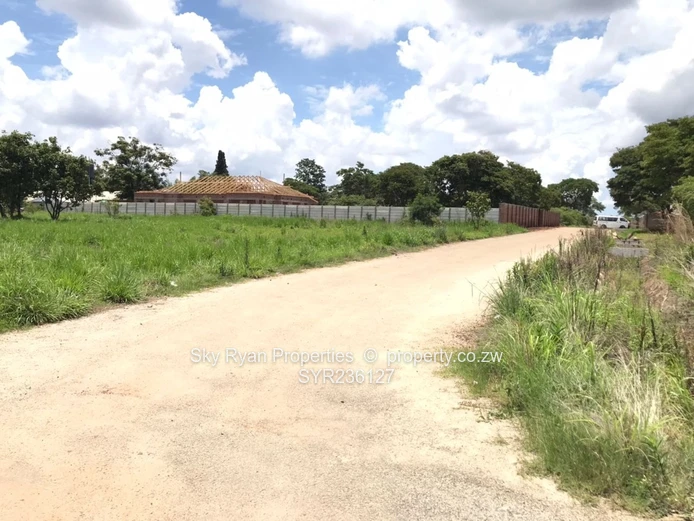 Mabelreign Cluster Stands For Sale