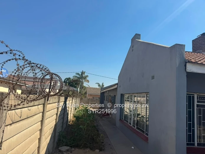 Mainway Meadows House For Sale 