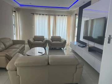 3 Bedroom Garden Flat