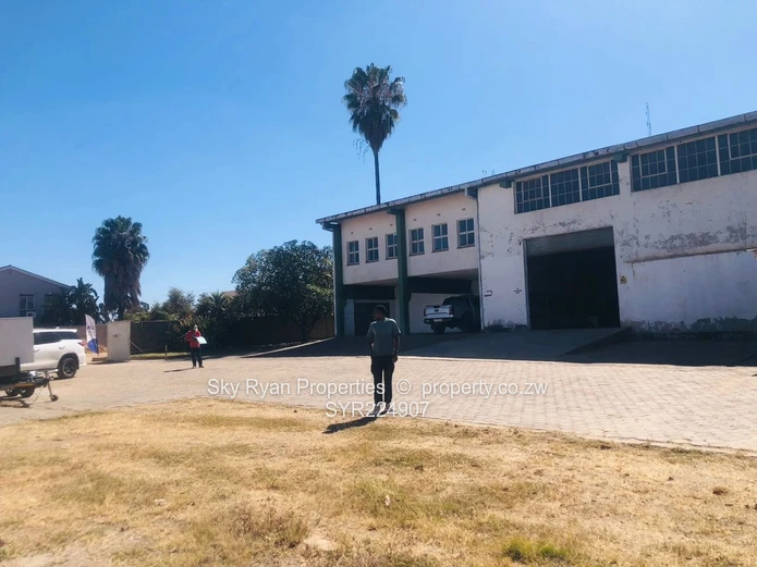 Commercial property in Msasa for sale