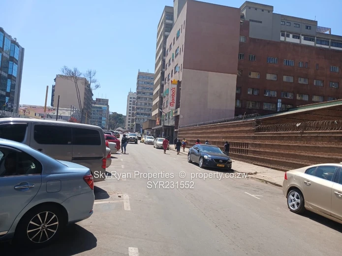 Harare Cbd Block Flat For Sale