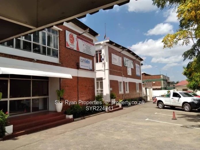 Commercial Warehouse in Msasa for Rent