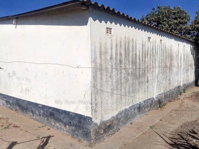 Mufakose House For Sale