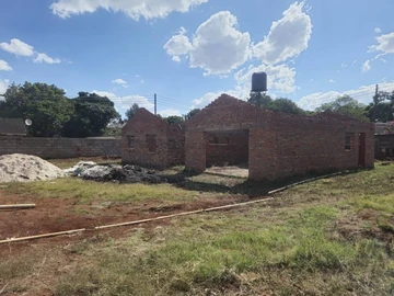 6 Bedroom House