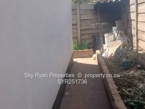 Kuwadzana 1 House For Sale