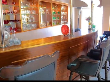 Farm & Agricultural Land