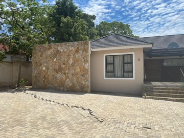 3 Bedroom Garden Flat